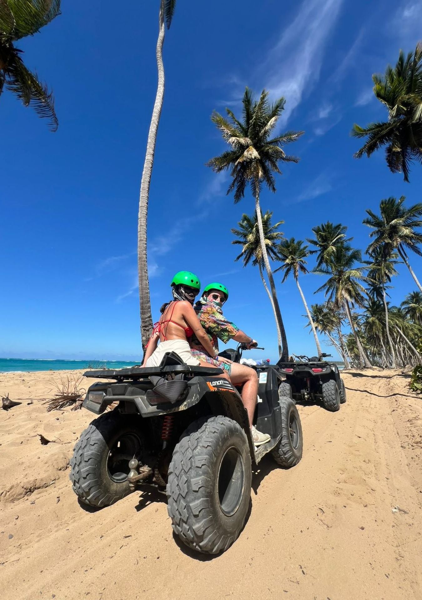 Quad Tropical Doble (2 personas)